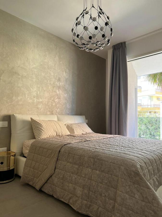 Modern And Spacious Appartement With Beach View. Gallipoli Kültér fotó
